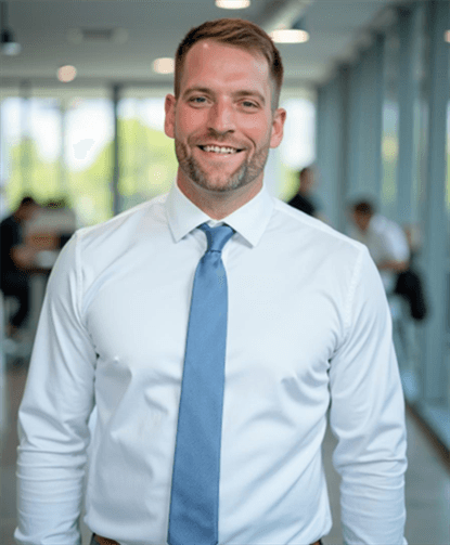 Josh  Rueckert Photo